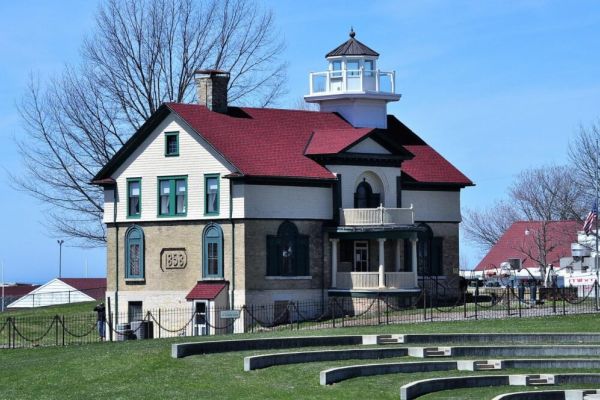 Old Lighthouse Museum