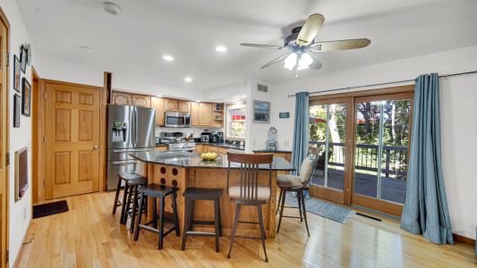Seating around  Kitchen Island