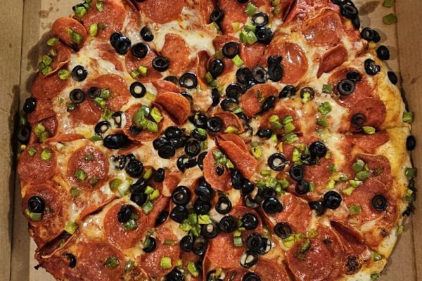 Louies Pizza