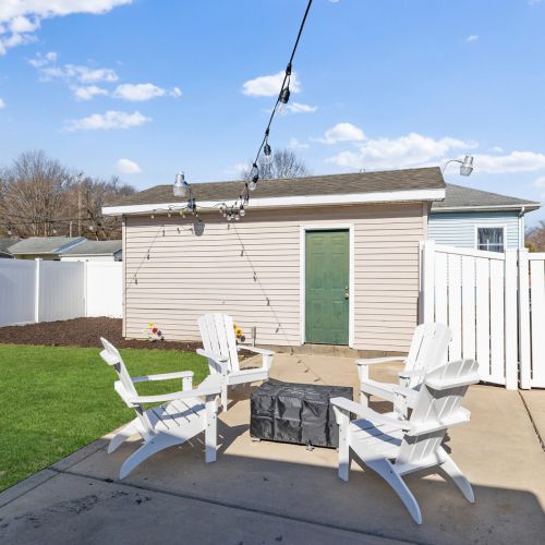 Back Yard with 1 Car Garage