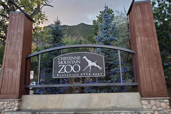 Cheyenne Mountain Zoo