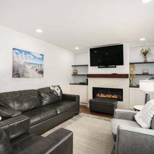 Kick back and enjoy this cozy living space! There's a bed in the sofa, too..