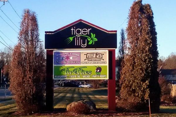 Tiger Lily Café