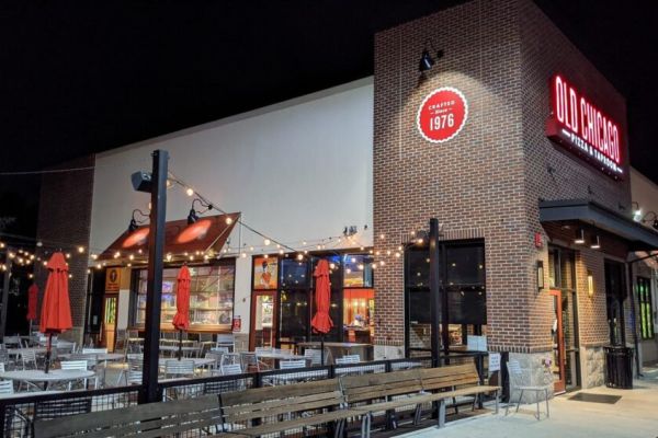 Old Chicago Pizza + Taproom