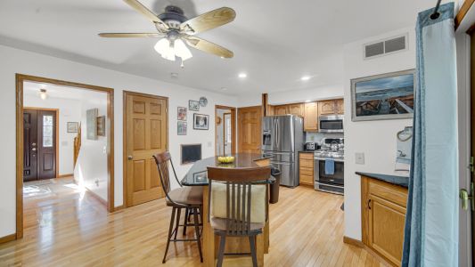Large Kitchen 