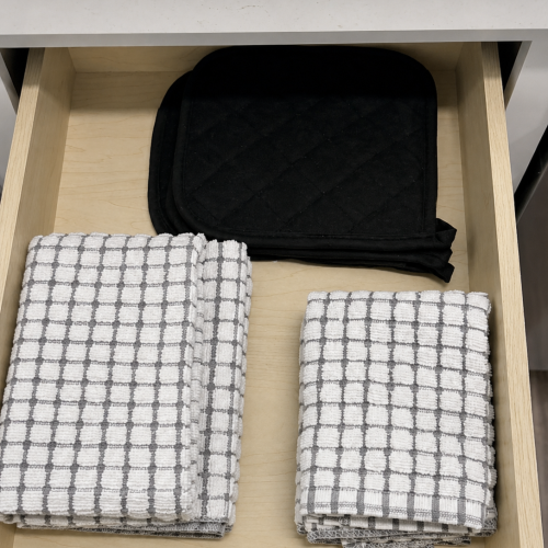 Pot Holders and Kitchen towels
