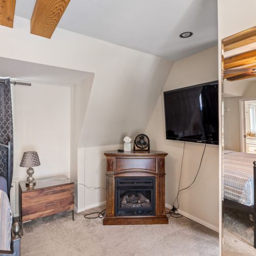 Master Bedroom and Bathroom View 5