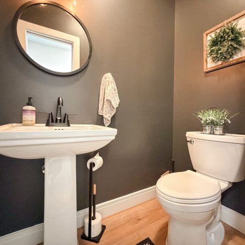 Additional half bath for added convenience during your stay.