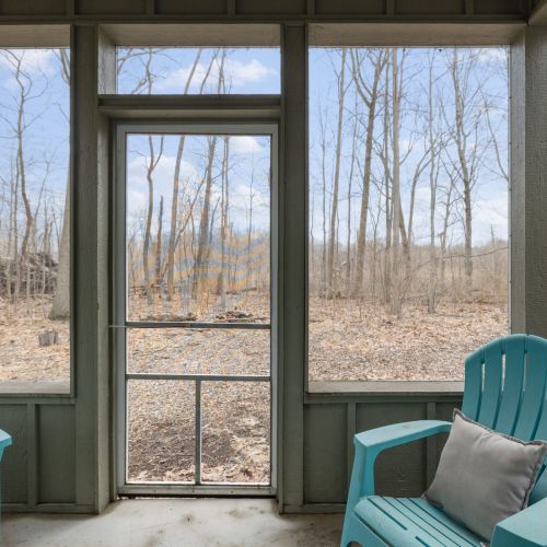 Screened-In Back Porch for Relaxing.