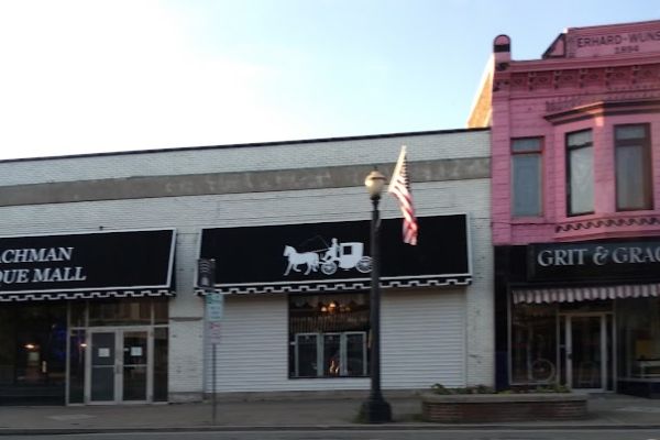 Coachman Antique Mall