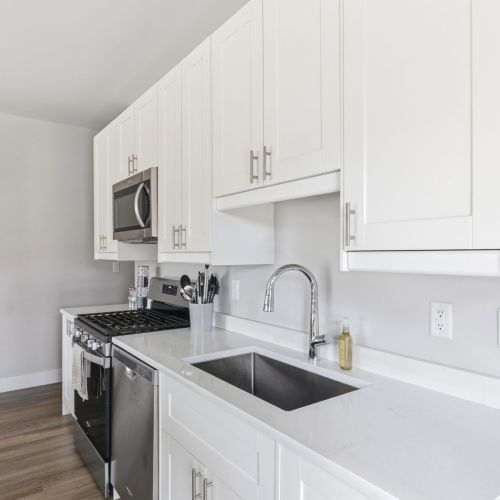 Fully Equipped Kitchen for Home-Cooked Meals.