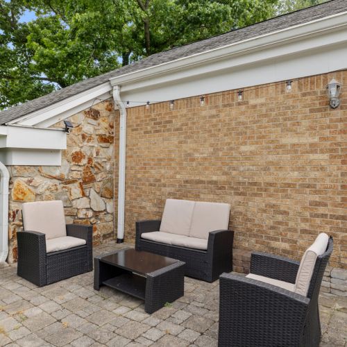 Another view of the outside area.