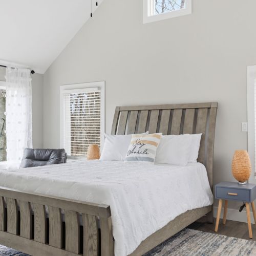 Bed view of the 3rd bedroom.