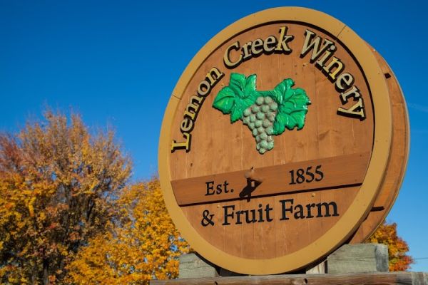 Lemon Creek Winery