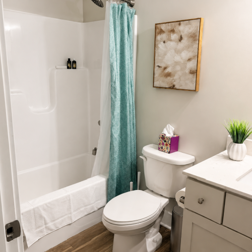 Full bathroom