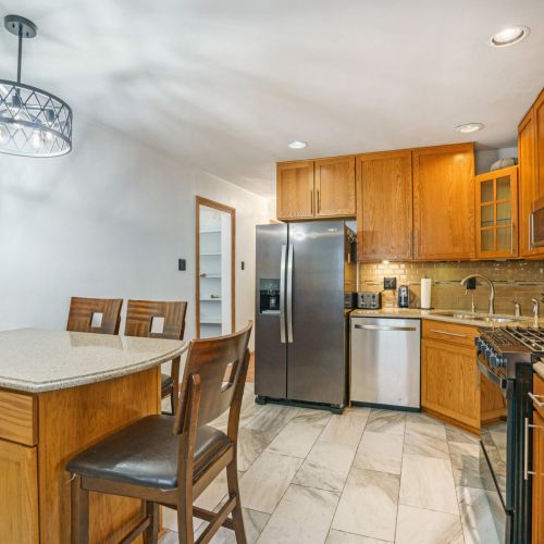 Cook or hang out at the island. There are dishes, gadgets and tools for you to use. Just bring the food and beverages...