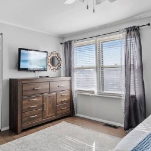 Willow's Retreat House - Third bedroom on second floor.